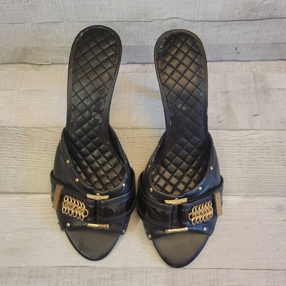 Black Quilted High Heel Sandals With Gold Chain Decoration & Studs Size 8 - Picture 2 of 7